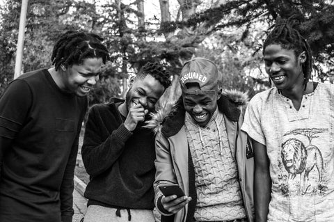 Cannabis and Socializing: Enjoying the Company of Friends